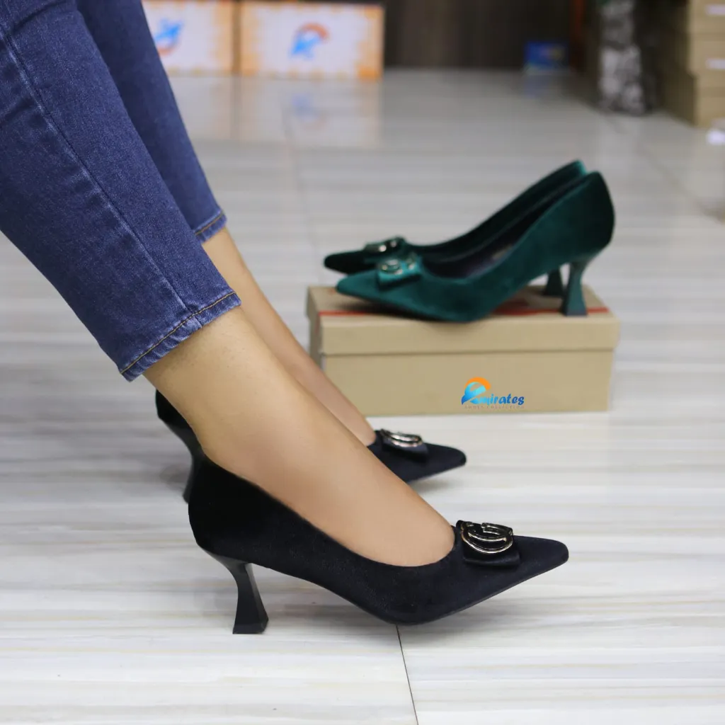 3000 Nia Pointed Toe Pumps.webp