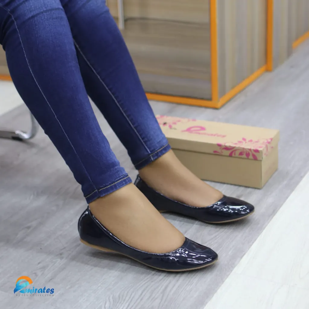 1400 Cassia rounded-toe ballet flats (2).webp