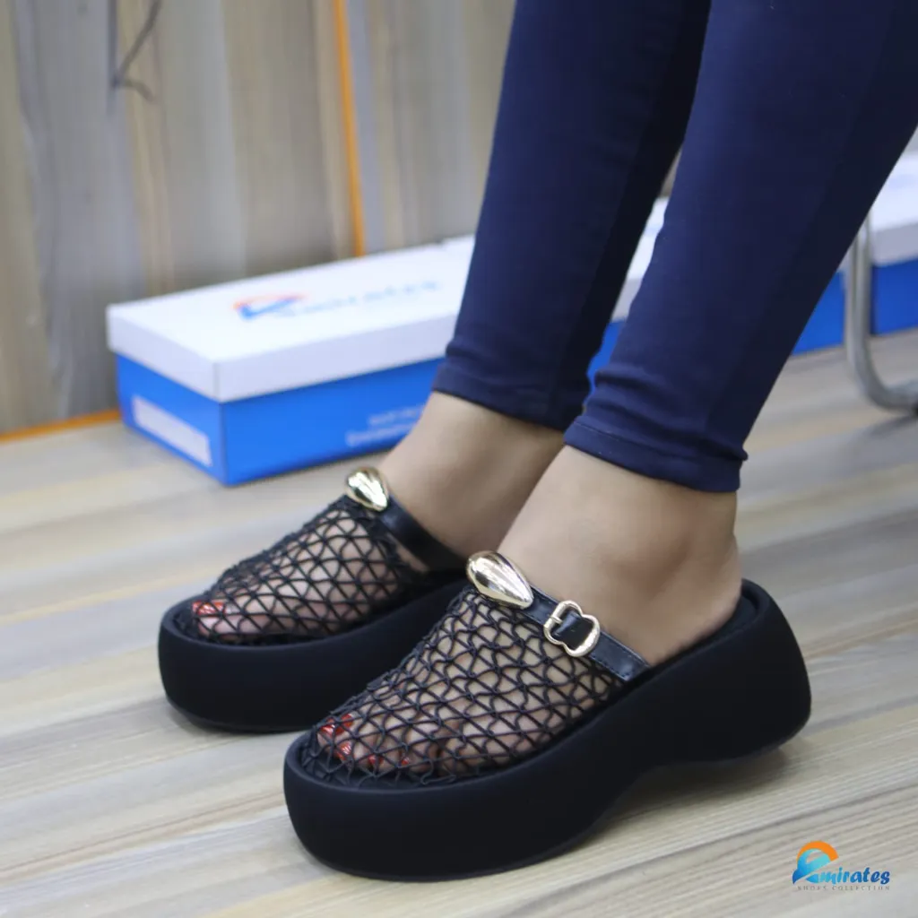 2000 Yara wedge meshed mules.webp