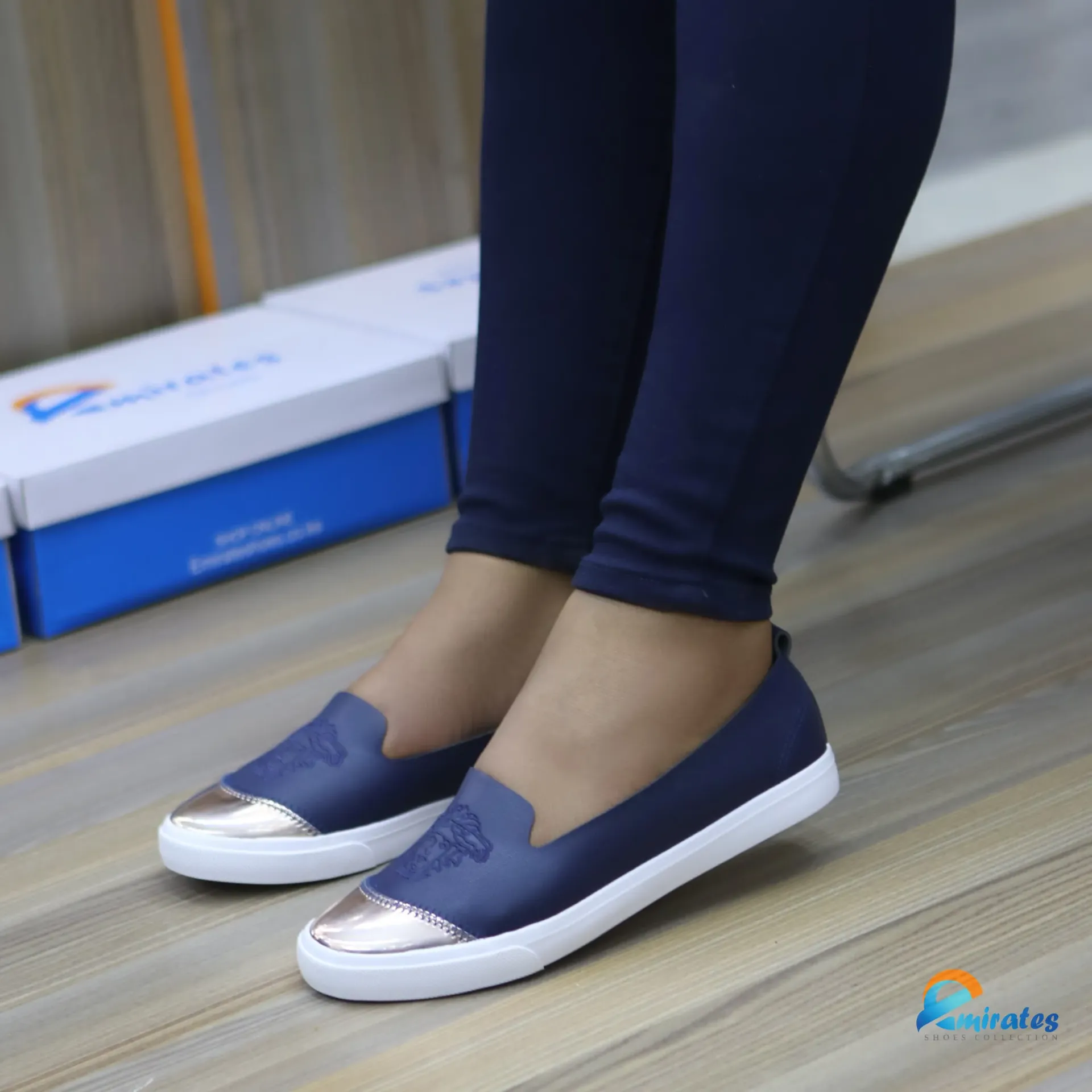 Leonor slip-on casual shoes