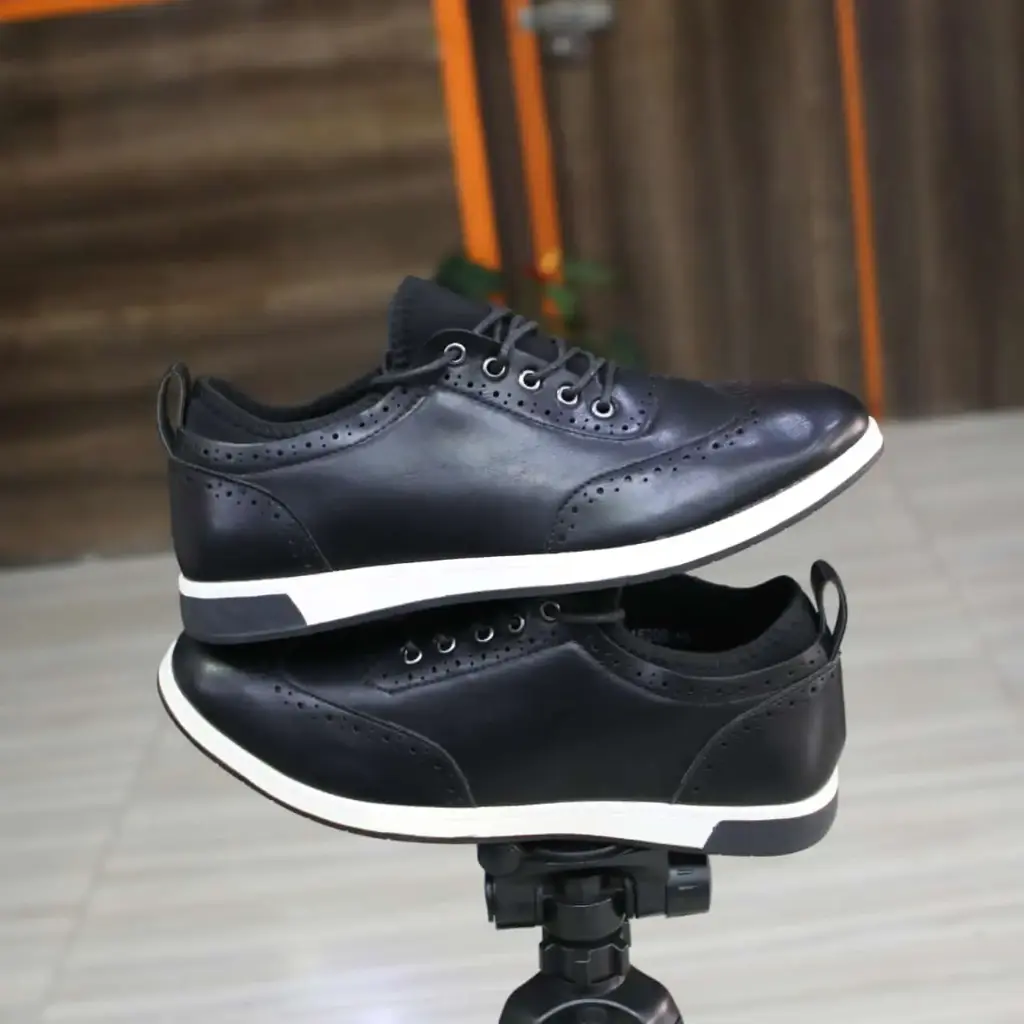 Seeb lace-up men fashion sneakers