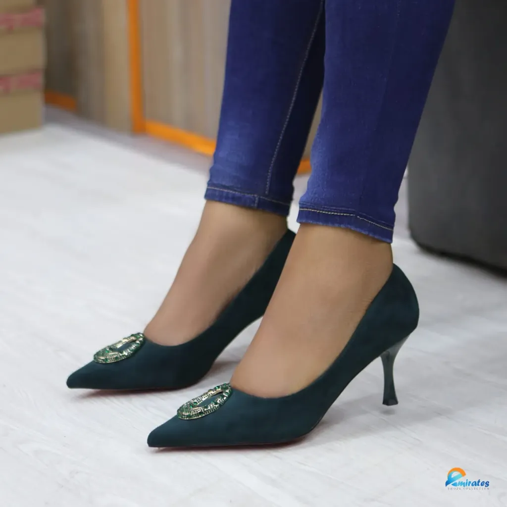 Katniss pointed toe pumps (green)